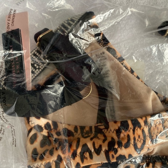 VICTORIA'S SECRET Natural Leopard Shine Strap Scoop Top Brazilian Panty Bikini - Picture 8 of 9